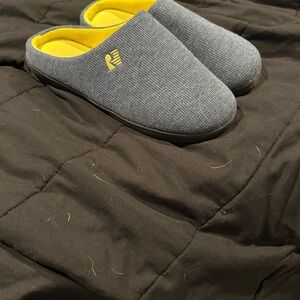 Men’s slippers